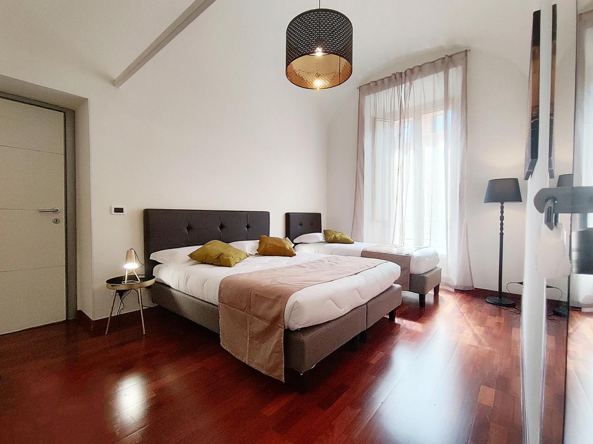 In Style Colosseum Apartment