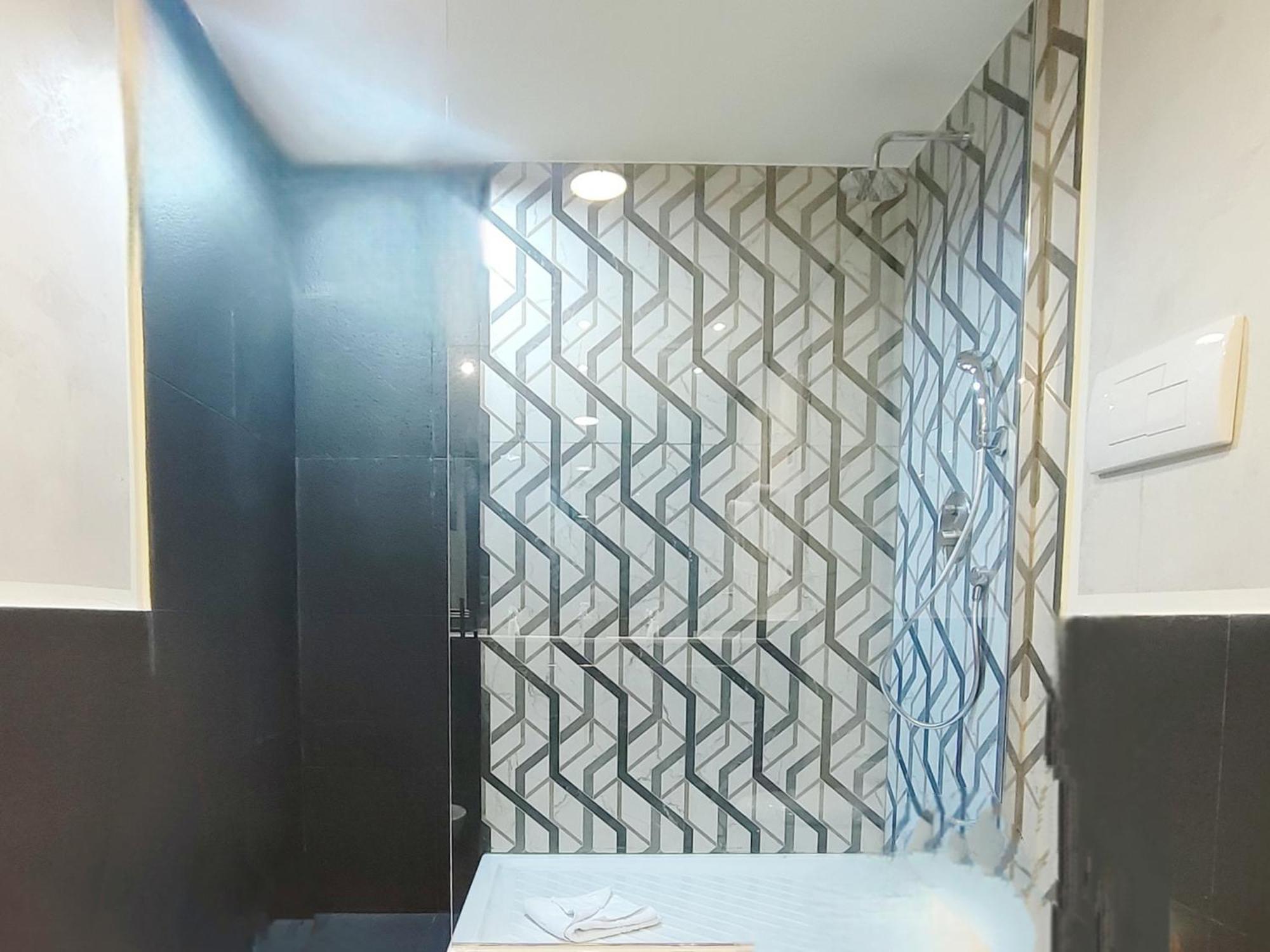 In Style Colosseum Apartment